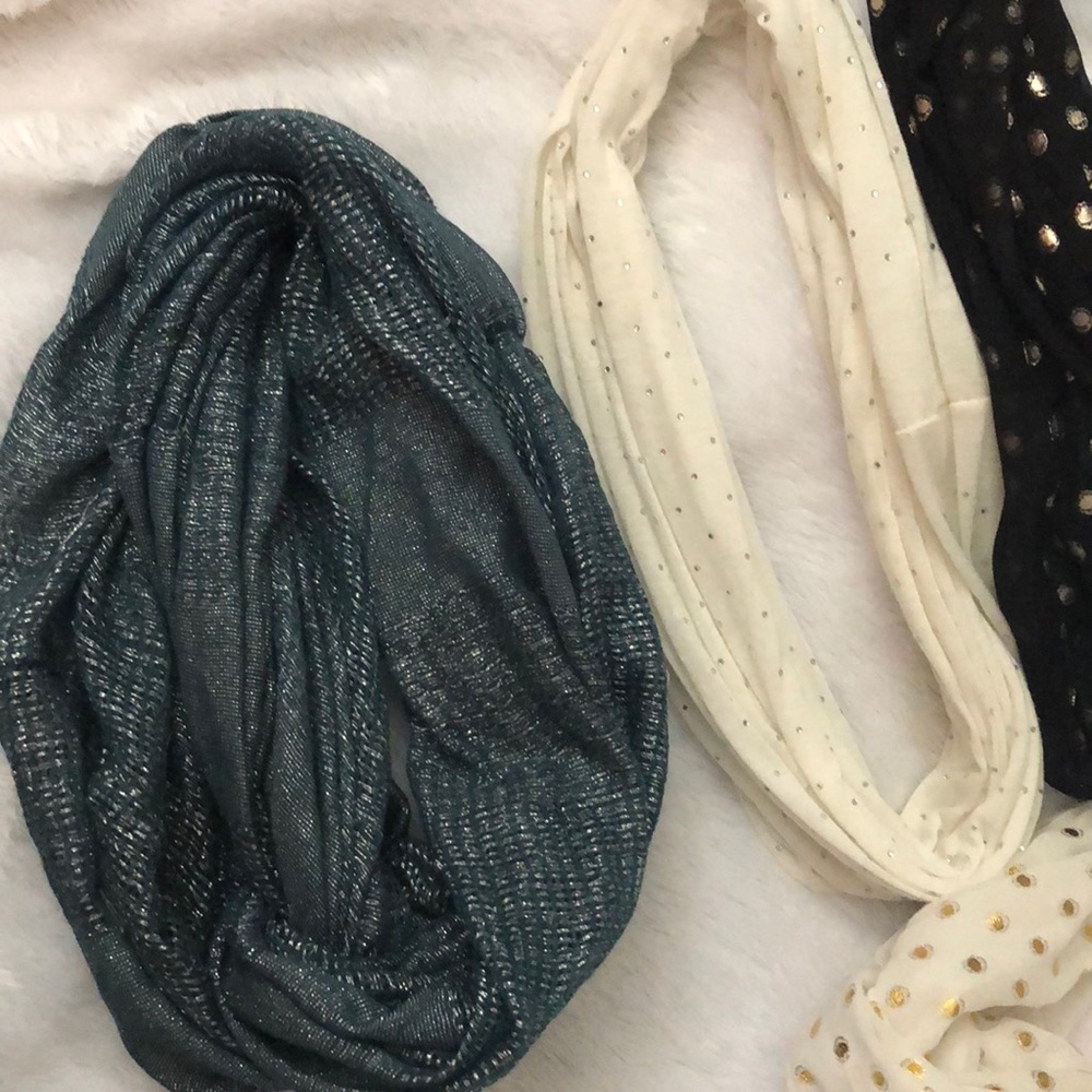 Infinity scarfs - Picture 4 of 5